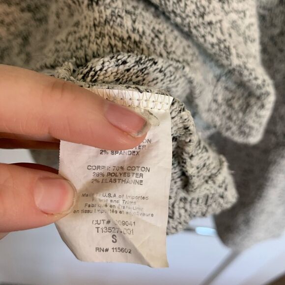 LUSH Cable Knit Wide-Sleeved Sweater - Picture 6 of 6